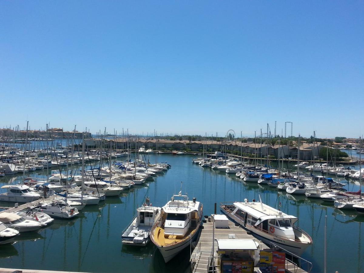 Studio Cosy Au Centre Port Du Cap D'Agde Bagian luar foto